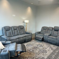 Brand New Elegant Super Plush Reclining Comfy Sofa Loveseat 