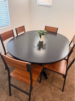 Kitchen Table and chairs