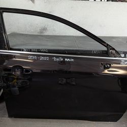 2019-2020-2021-2022 TOYOTA AVALON RIGHT FRONT DOOR OEM USED #9845