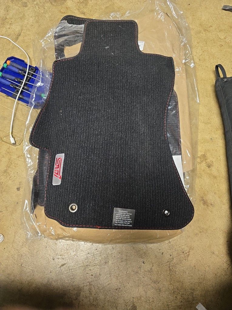 Sti Floor Mats