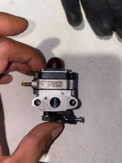 Engine Carburetor