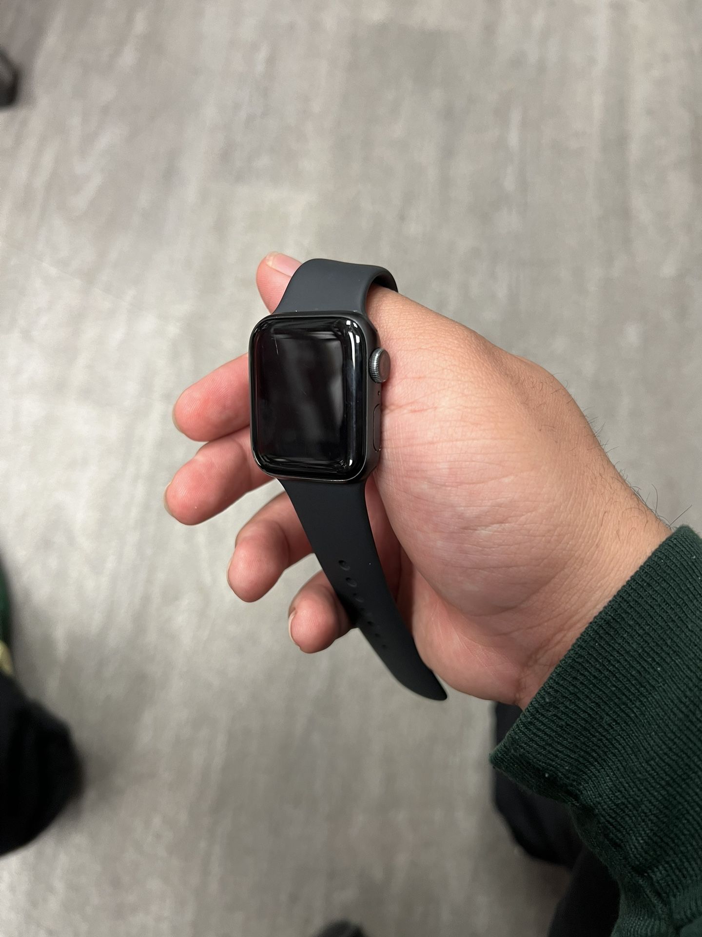 Apple Watch SE 40mm GPS ($80 Down Finance),All Products : American Fashion Style Bags On Sale