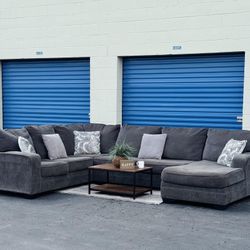 Gray U-Shaped Sectional Sofa