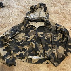 Fashion nova camouflage windbreaker 