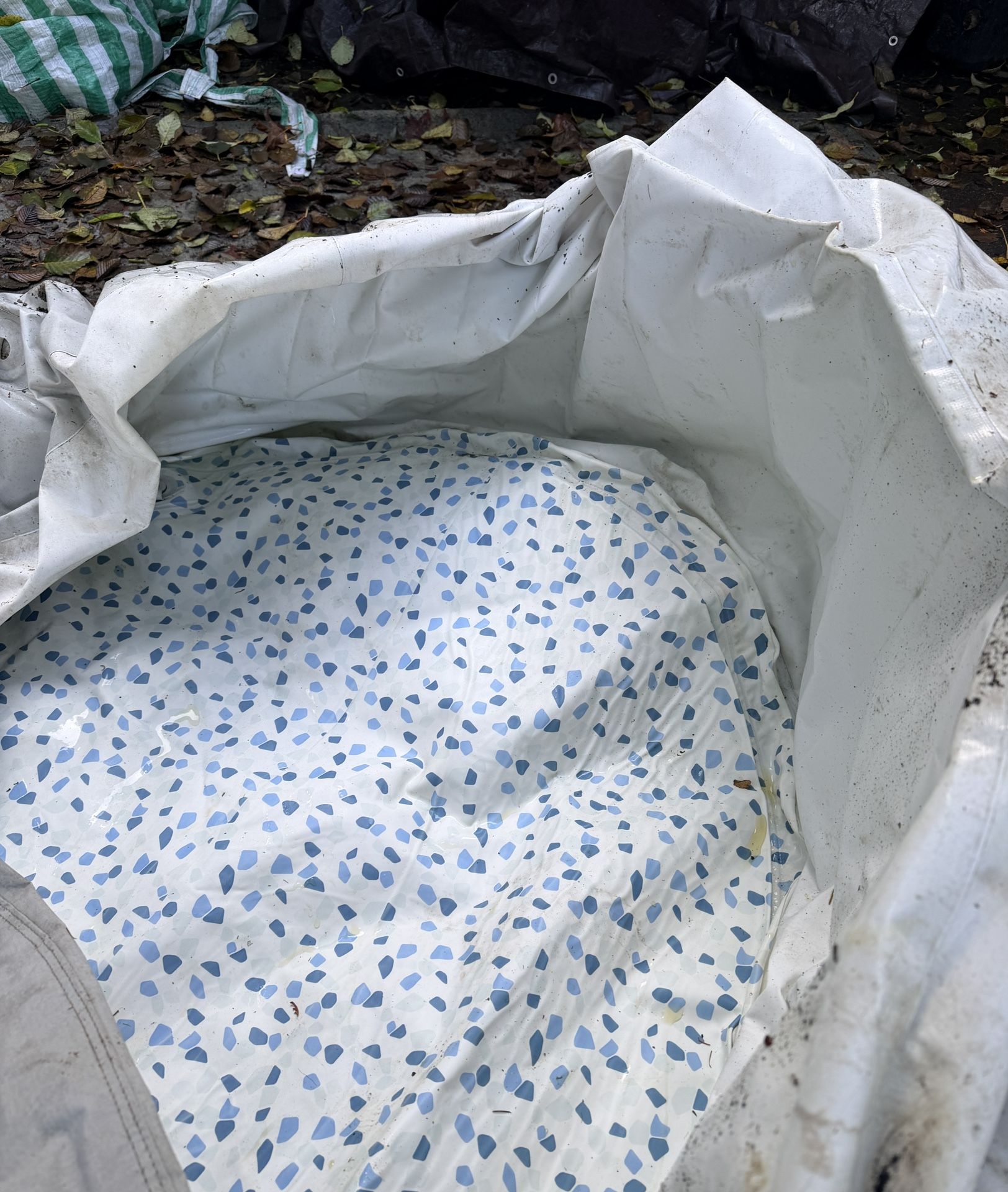  Coleman Portable Hot tub 