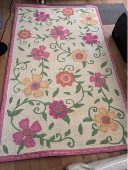 POTTERY BARN KIDS~TEA ROSE TAPIS 5’ x 8’ AREA RUG