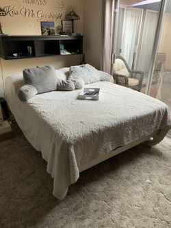 TEMPUR-Ergo Tempur-Pedic Bed w/Remote