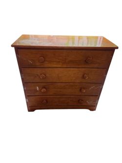 Solid Maple 4 Drawer Dresser