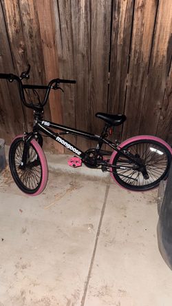 Mongoose F86 BMX Bike Black and Pink