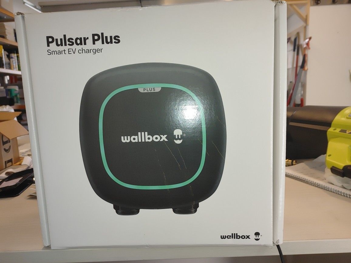 Pulsar Plus Type 2 EV Wallbox Charger