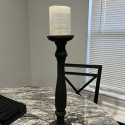 Candle Holder + 2 Candles 