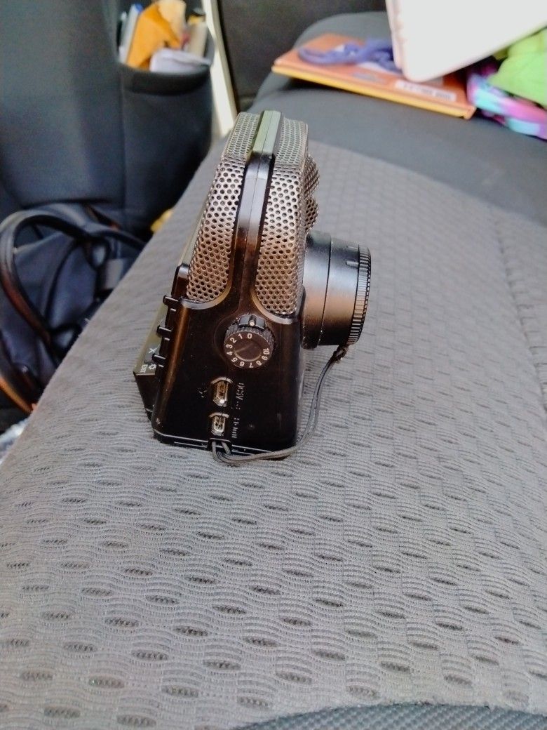 Zoom 2QN 4K Camera for Sale in Los Angeles, CA OfferUp