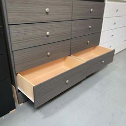 8 Drawer Grey Color With Rails 
