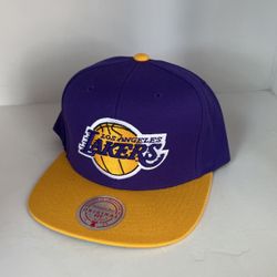 Los Angeles Lakers Snapback Hat 🧢