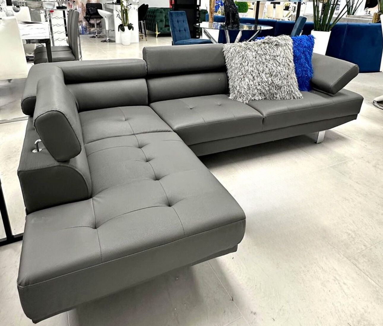 Leather Sectional Sofa - Fast Delivery ๐