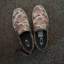 Size 12 Never Worn Oakley Shoes 