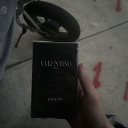 Brand New Valentino Cologne