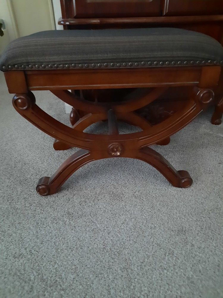 Vanity Stool
