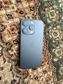 iPhone 14 Pro FACTORY UNLOCKED