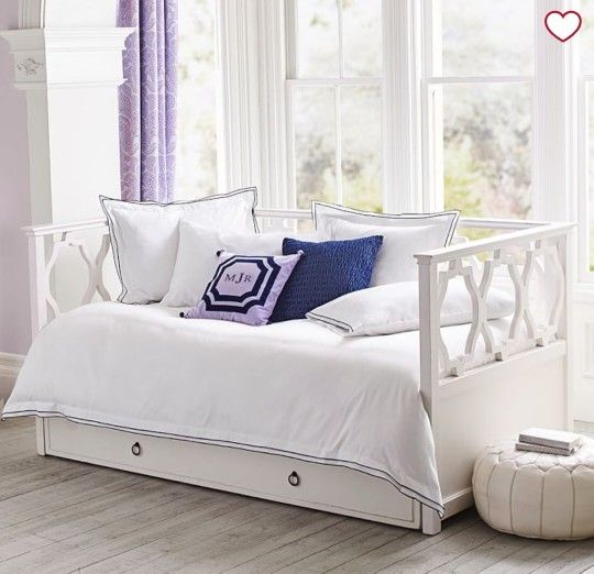 Pottery Barn Daybed w/ Trundle & Mattresses