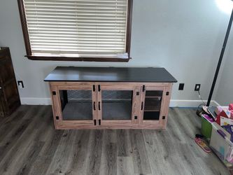 Dog Crate/ Tv Stand.