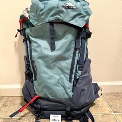 High Sierra Pathway 2.0 Hiking Backpack with Hydration Storage Sleeve