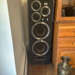 70’s vintage wharfesdale E 90 speakers