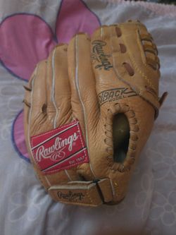 80s baseball glove
