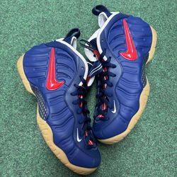 NIKE AIR FOAMPOSITE PRO BLUE VOID UNIVERSITY RED SIZE 9.5