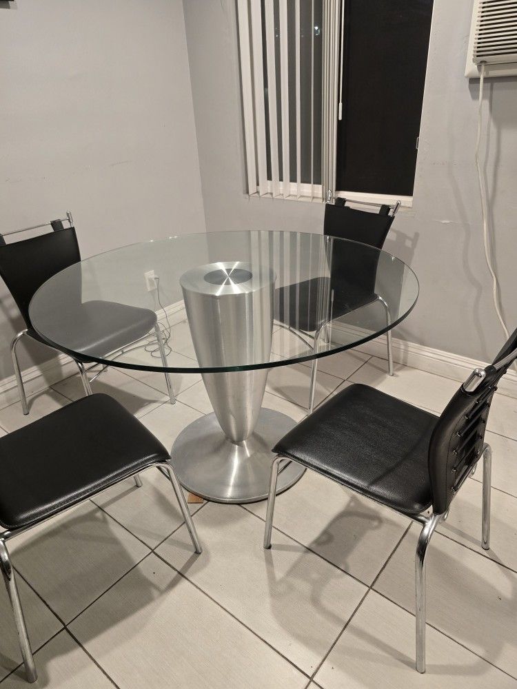Modern Glass Round Dining Table Set - 4 Black Chairs Included - Perfect Condition