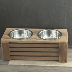 Dog Feeder w/Stainless Bowls