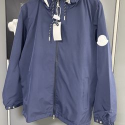 Moncler Autumn and Winter Jackets & Trench Coats