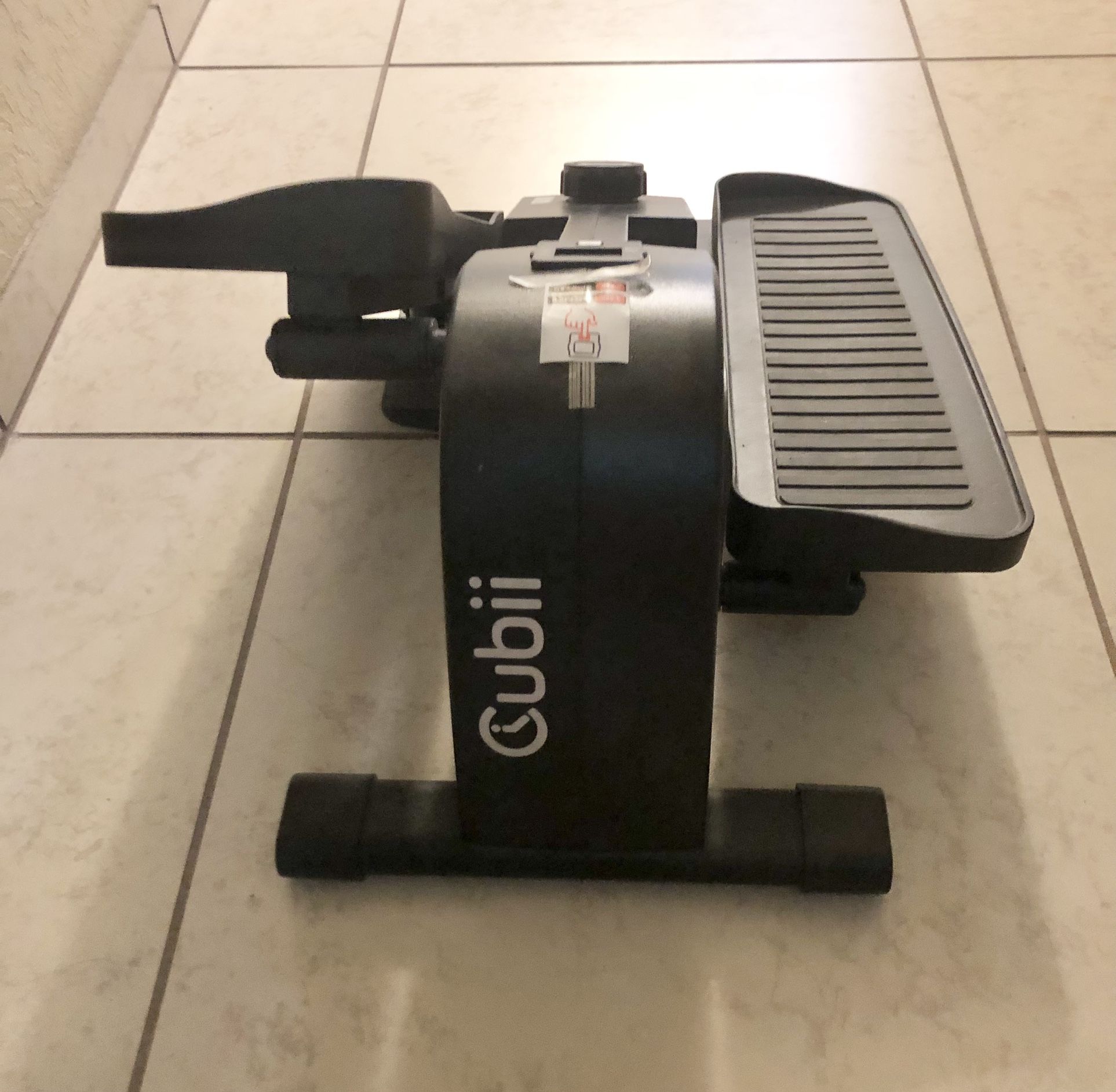 Cubii Jr. Compact Elliptical / Was &200 New