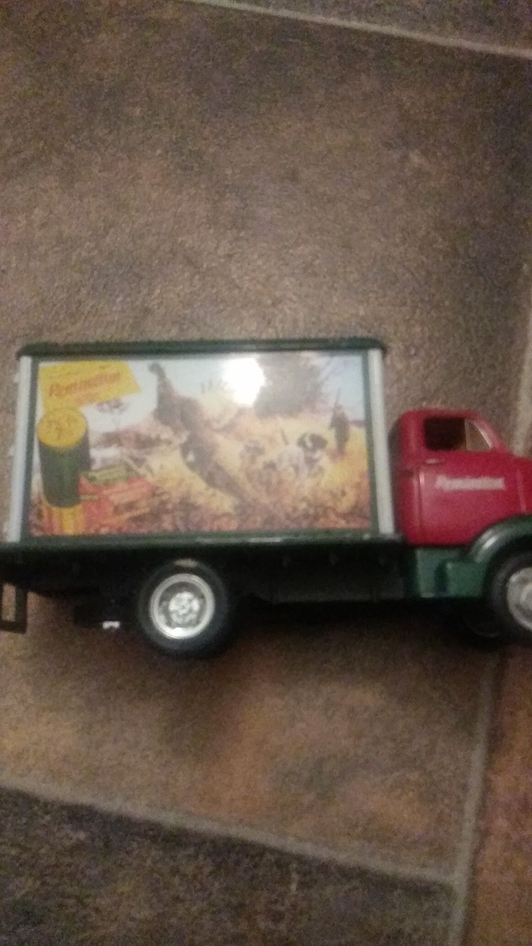 Remington 1952 toy truck