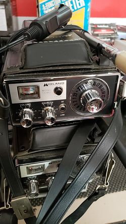 Middling model 13 - 8 6 1 23 channel CB radios
