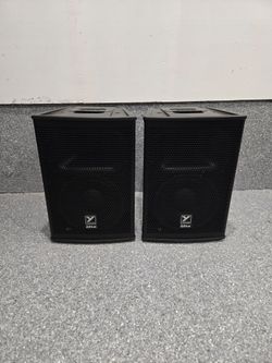 Yorkville EF10P DJ Speakers