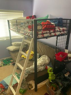 Metal Twin over Full Bunk Bed