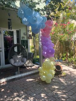 Balloon garland