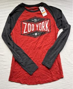 NEW Zoo York Small Men Tee