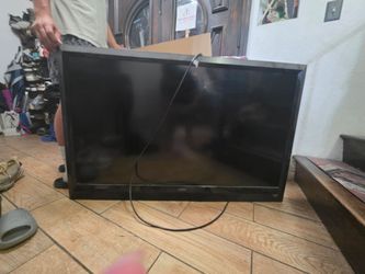 VIZIO E470VLE 47" TV