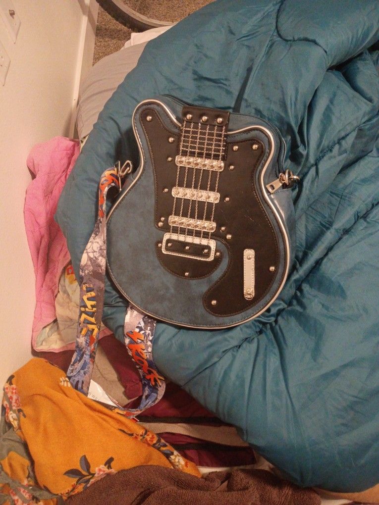 Guitar Crossbody Bag