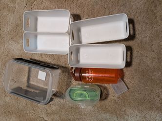 Small storage plastic containers and totes