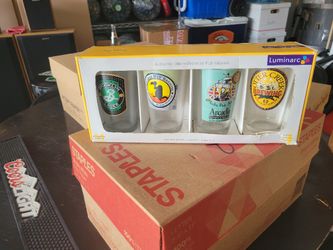 Pint Glass Set