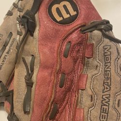 Wilson Glove 