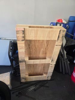 Free heavy duty pallet