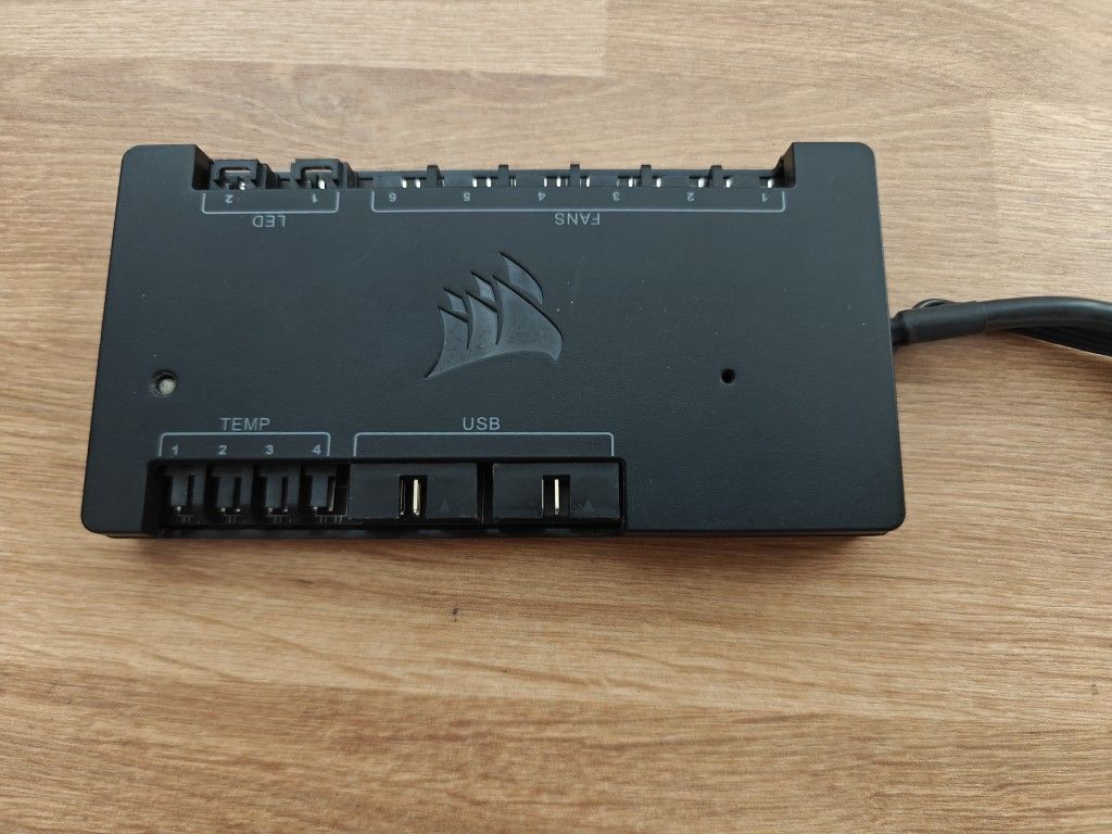 Corsair Commander Fan Controller For Gaming Pc Computer Desktop 