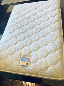 Firm level Full size Mattress with box spring