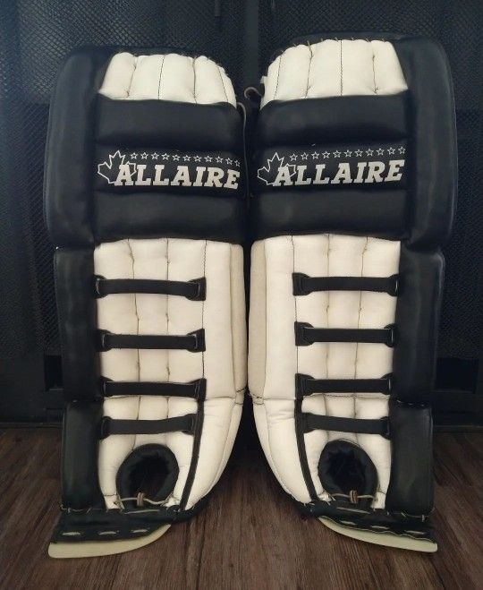 BRAND NEW! NEVER EVER USED! RARE! Vintage Classic Custom 33" ALLAIRE ICE HOCKEY GOALIE LEG PADS! ๐ฅ
๐๐จ๐ฆ๐โญ๐ค๐ค๐ฆ