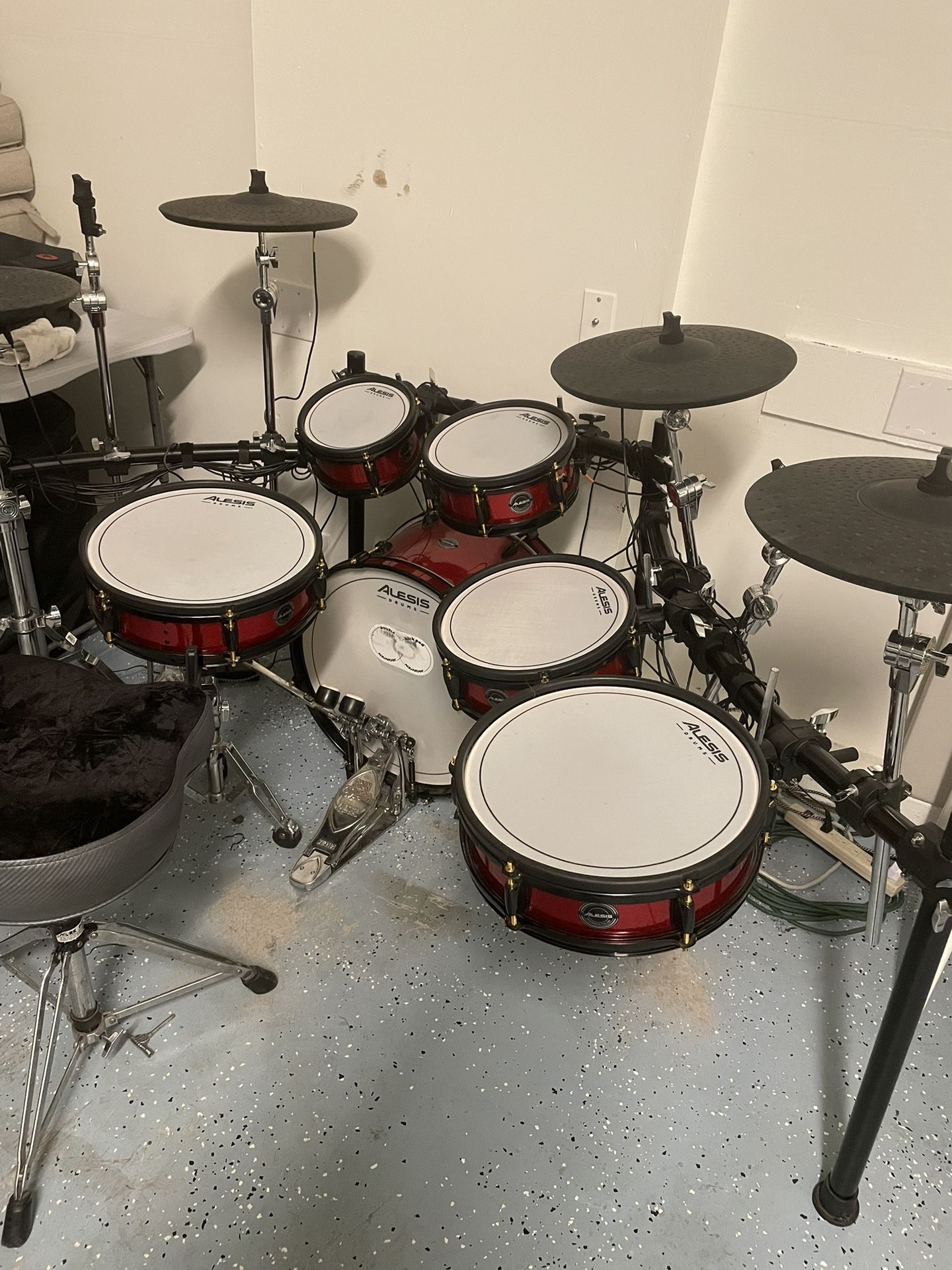 Alesis Strike Pro Special Edition Electronic Drum Set