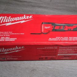 Milwaukee M18 18V Lithium-Ion Cordless Oscillating Multi-Tool (Tool-Only)